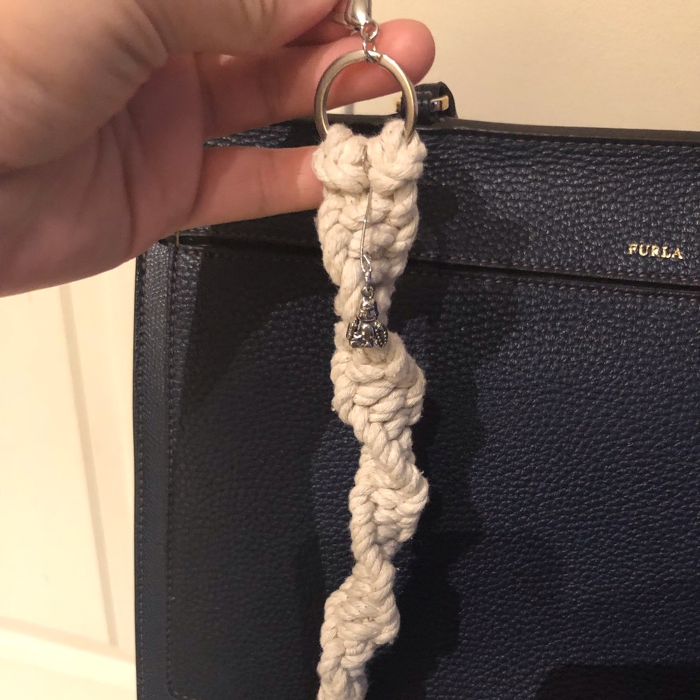 Macrame Keychain/Bag Chain - Picture 2 of 8